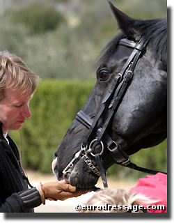 feeding sugar to Lorenzo