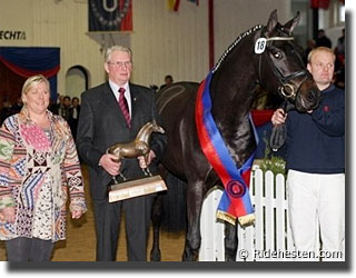 Lone Boegh Henriksen, Georg Sieverding, Furstenball