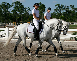 (l-r) Leah Winston on Amintas Interagro, Heather Bender on Zairo Interagro