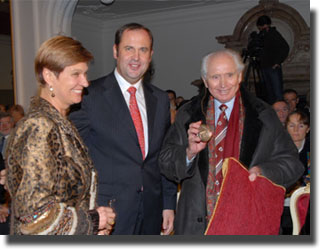 Wahl receiving his medal at the Spanish Riding School in Vienna, Austria